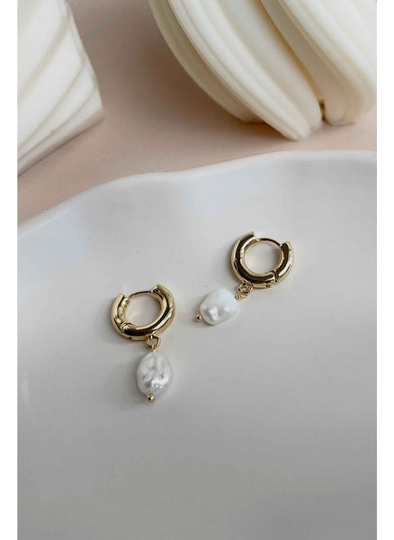 Alessia Organic Pearl Hoops