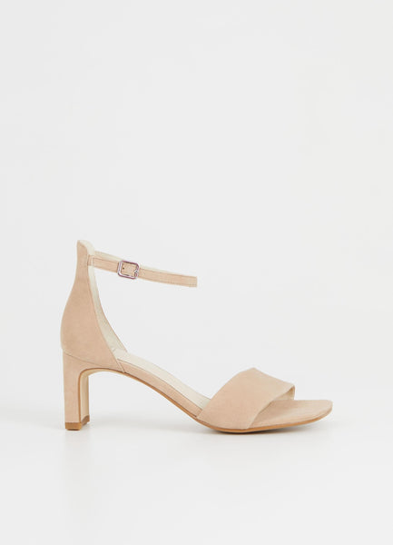 Luisa Sandal Suede Safari