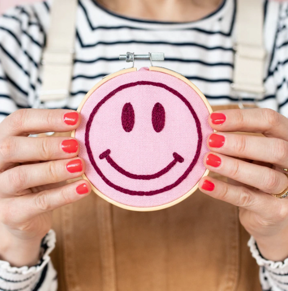 Happy Face Hoop Embroidery Kit