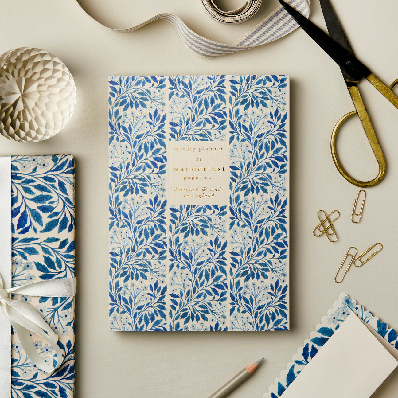 Blue Flora Weekly Planner