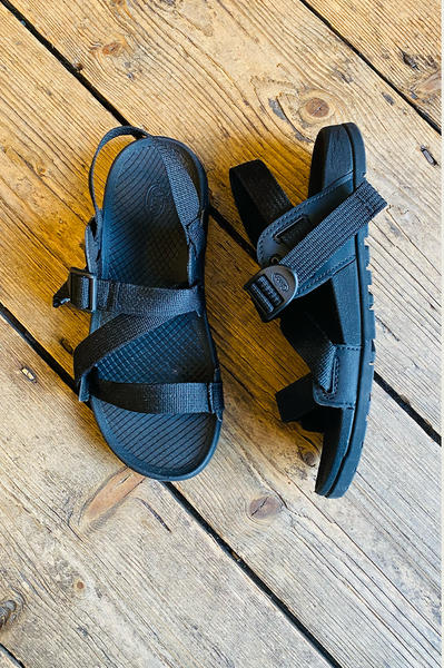 Lowdown Black Sandal