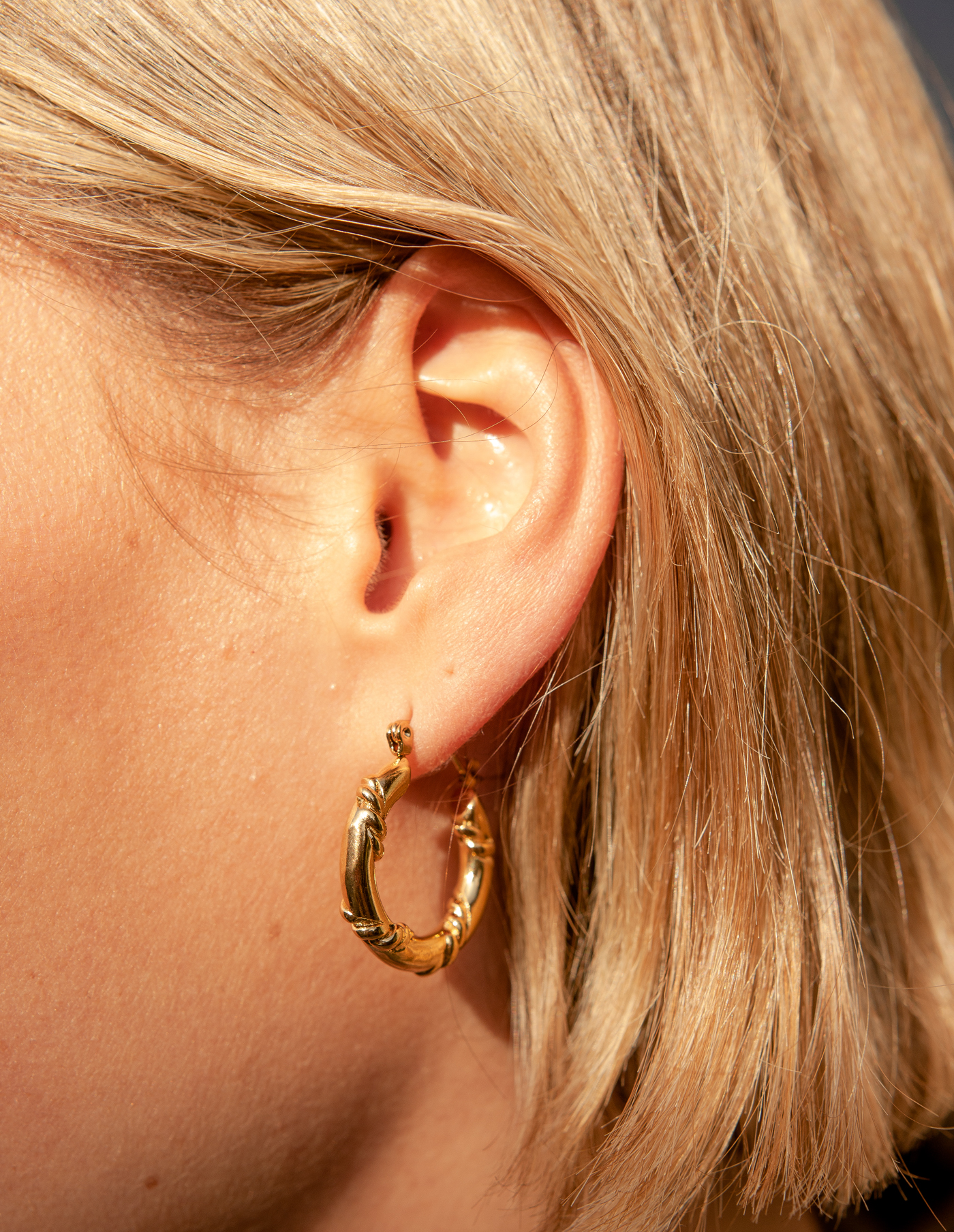 Gold Classic Twist Latch Hoop Earrings