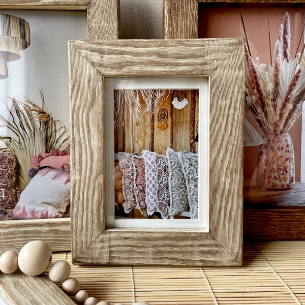 livs 5 X 7 " Rustic Photo Frame - Distressed Wash