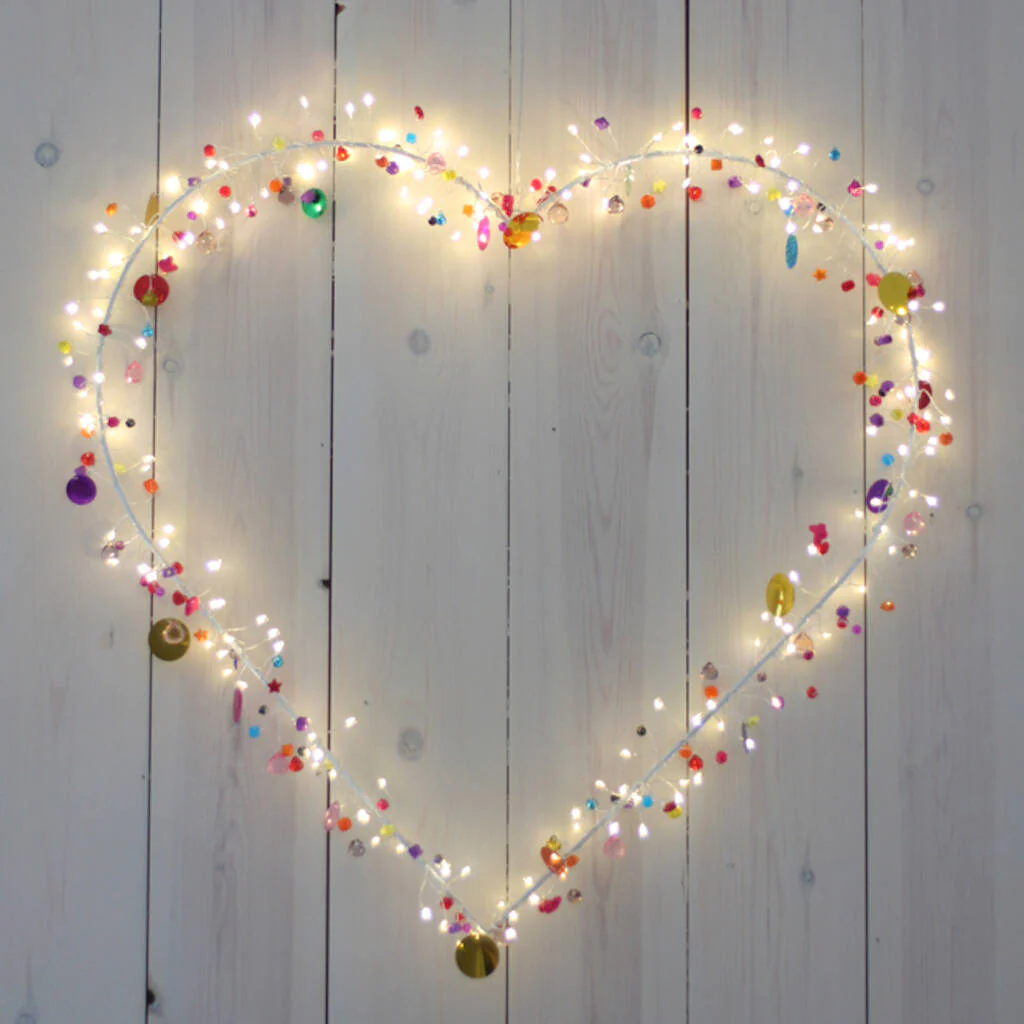 Lightstyle London Dual Powered Folklore Heart LED Light Ornament - 55cm (UK Plug)