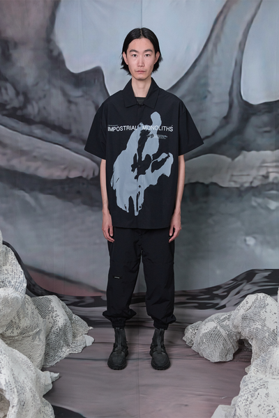 Iso Poetism by Tobias Birk Nielsen Black Pilla Short Sleeve Shirt with Serigraphy Print 