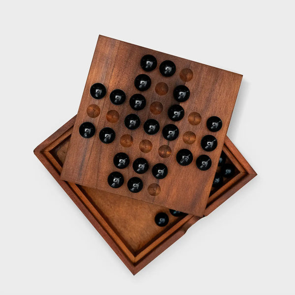 suck-uk-wooden-solitaire-game