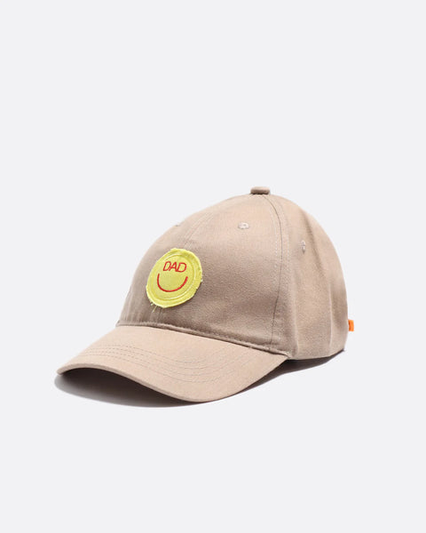 far-afield-faxnfh008-patch-carlos-cap-smiley-dad-energy-in-off-white