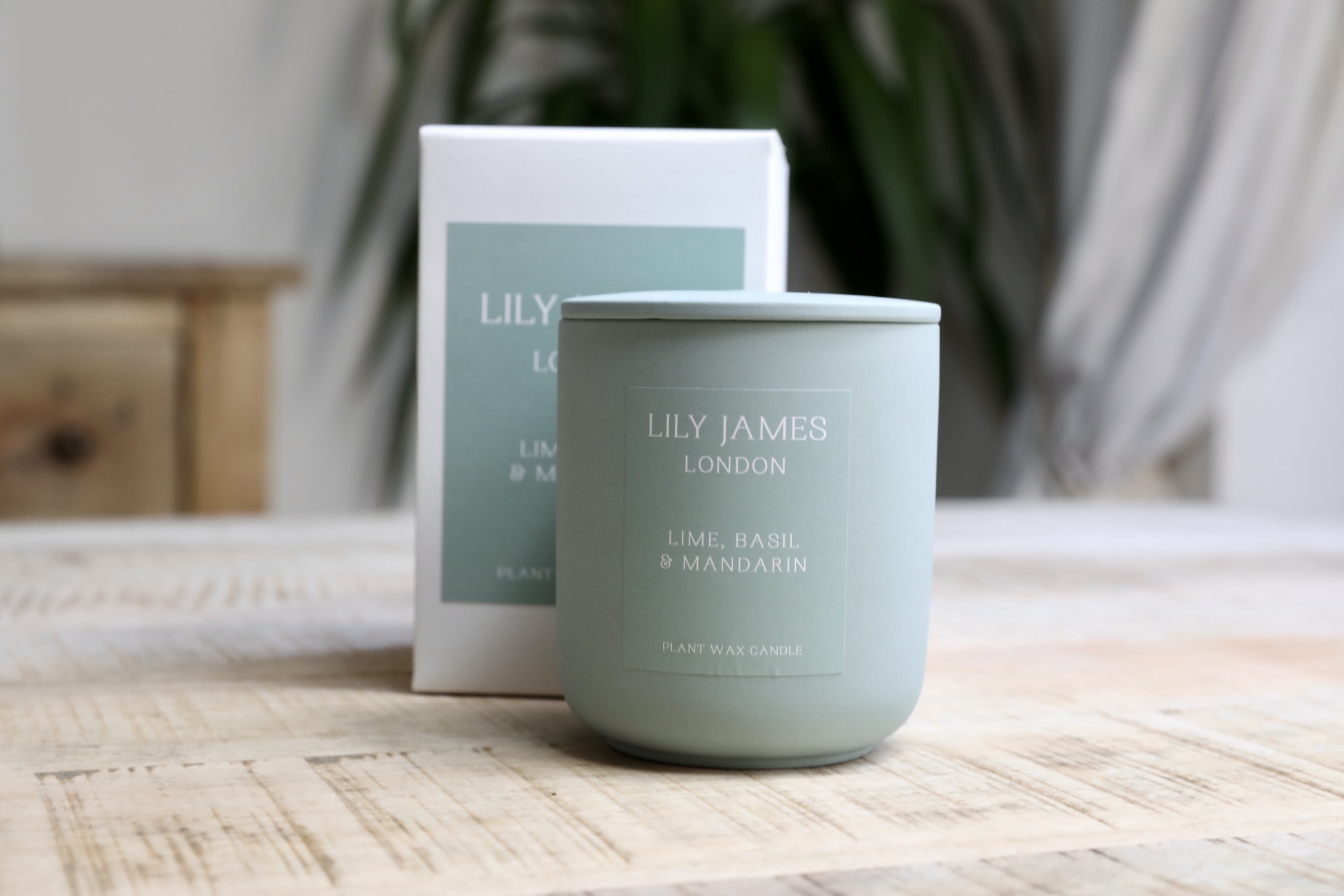 Lily James London Lime, Basil and Mandarin Candle 280g