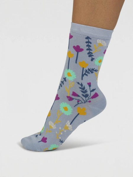 Thought Spw839 Dottie Bamboo Spotty Trainer Socks in Blue