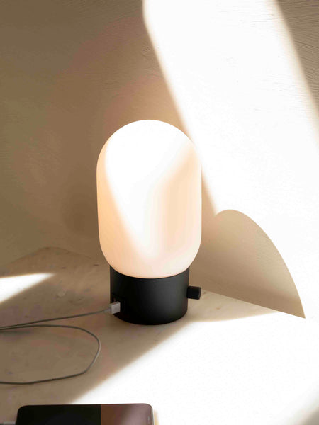 Zuiver Black Urban Charger Table Lamp