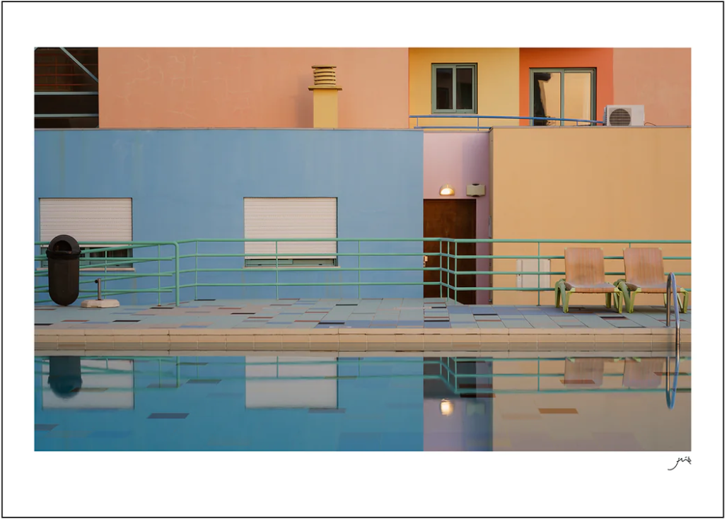 Poster & Frame Poolside Photography 50 x 70cm 