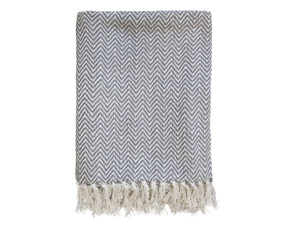 chic-antique-recycled-cotton-throw-in-vintage-grey
