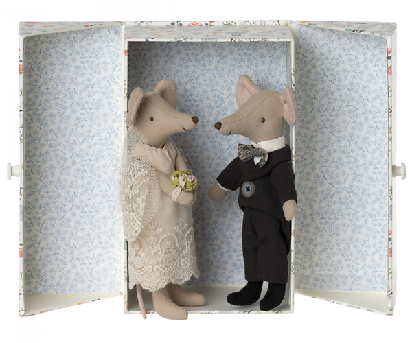 Maileg Couple In A Box Wedding Mice Toy