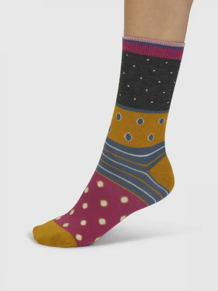 Thought Spw898 Rondel Spot And Stripe Bamboo Ankle Socks In Dark Grey Marle