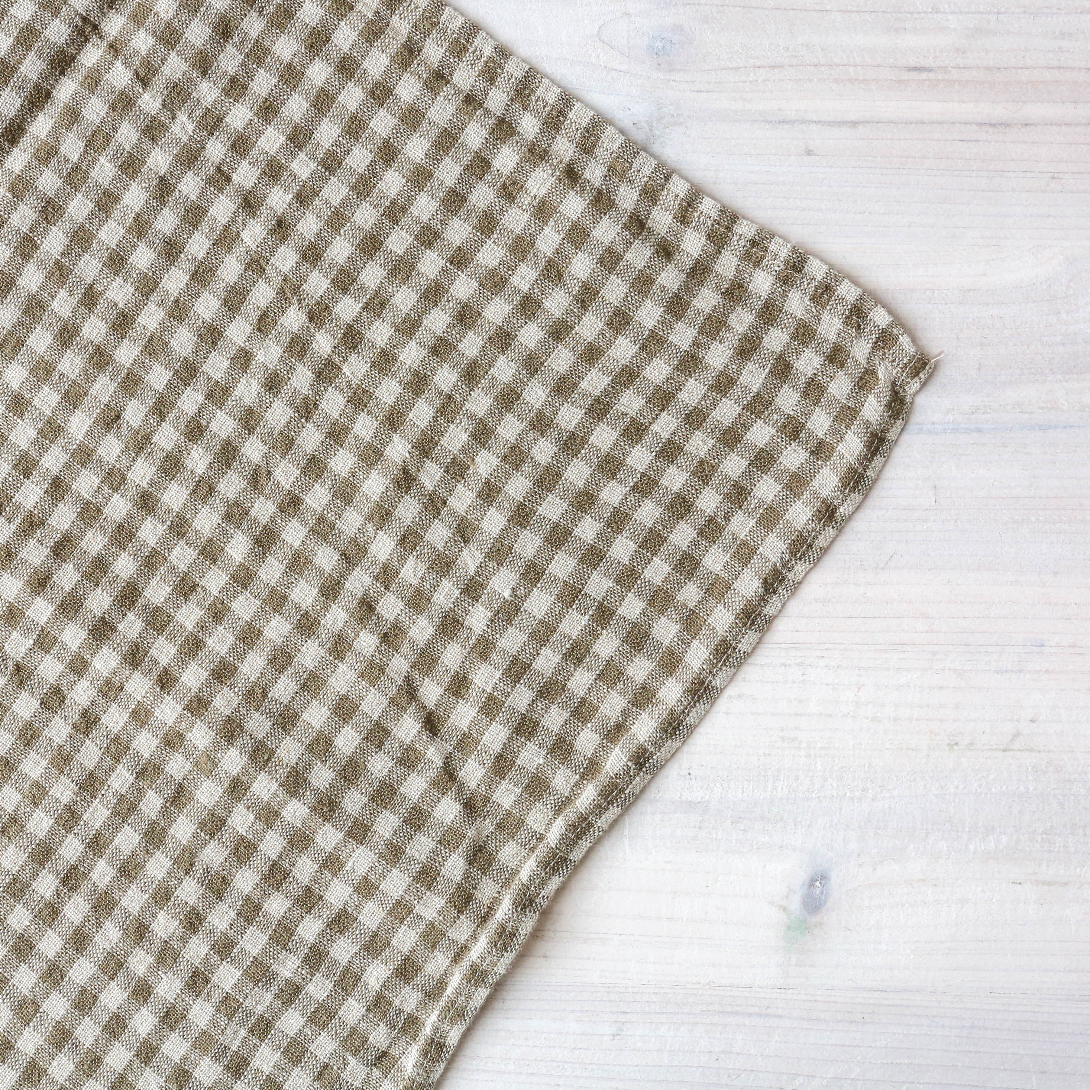 berylune-washed-linen-natural-check-tea-towel-khaki