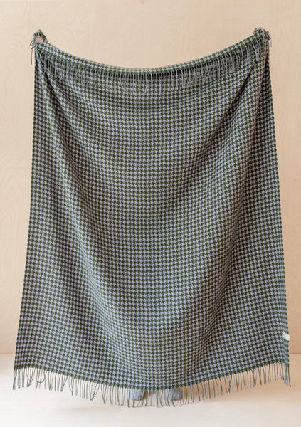 TBCo Lambswool Blanket In Olive Houndstooth