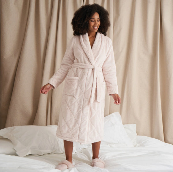 Pretty You London Quilted Velour Robe In Powder Puff