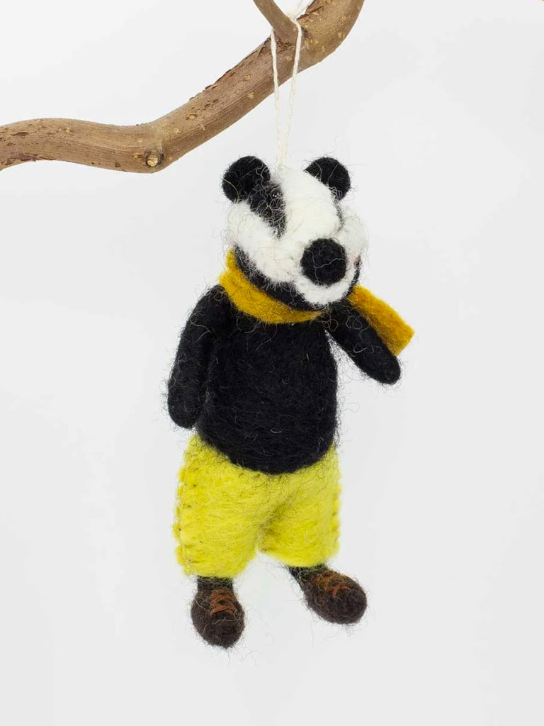Afroart Badger With Scarf In Black