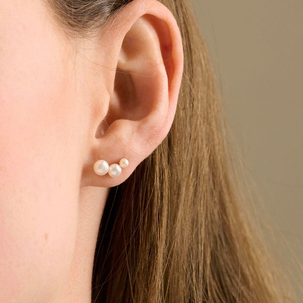 pernille-corydon-treasure-gold-and-pearl-earrings