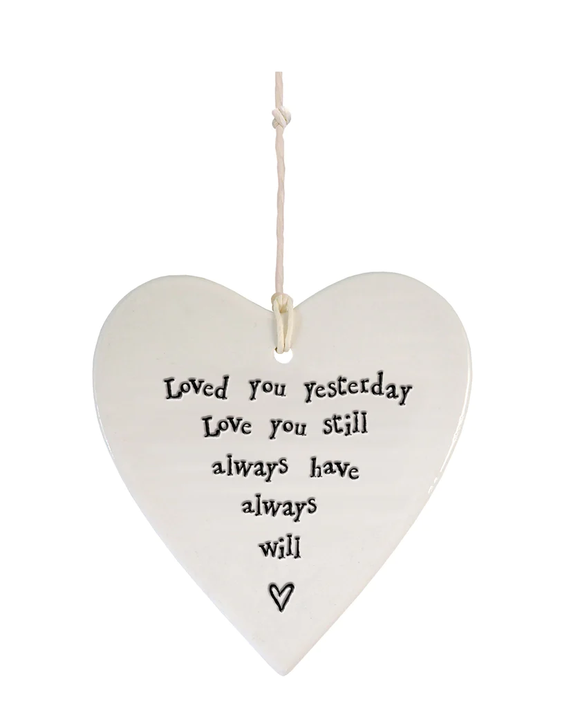 east-of-india-small-white-porcelain-loved-you-yesterday-wobbly-round-heart