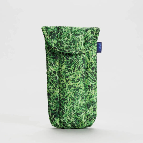 baggu-puffy-glasses-sleeve-grass