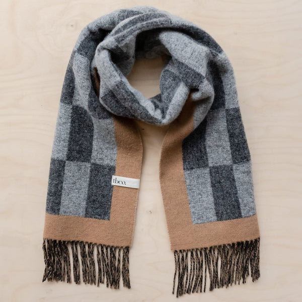 The Tartan Blanket Co. . - Lambswool Oversized Scarf In Checkerboard Jacquard