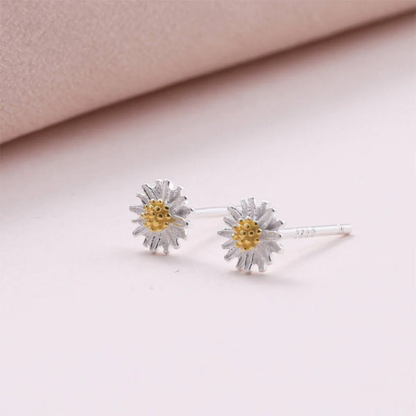 Attic Creations Birthday Wishes Daisy Flower Earrings - Silver