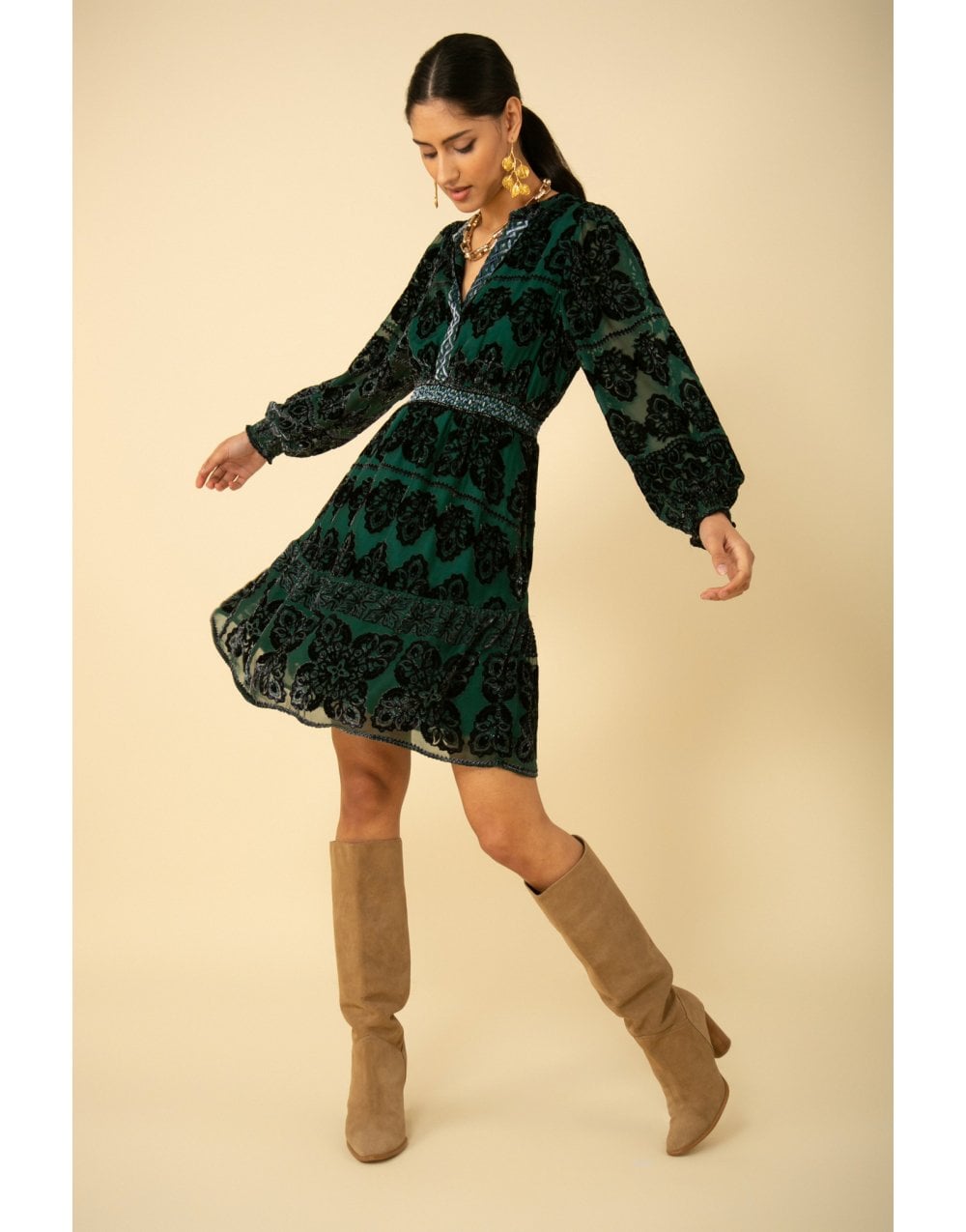 HALEBOB Halebob Emerald Devore Short Dress Size: L, Col: Green
