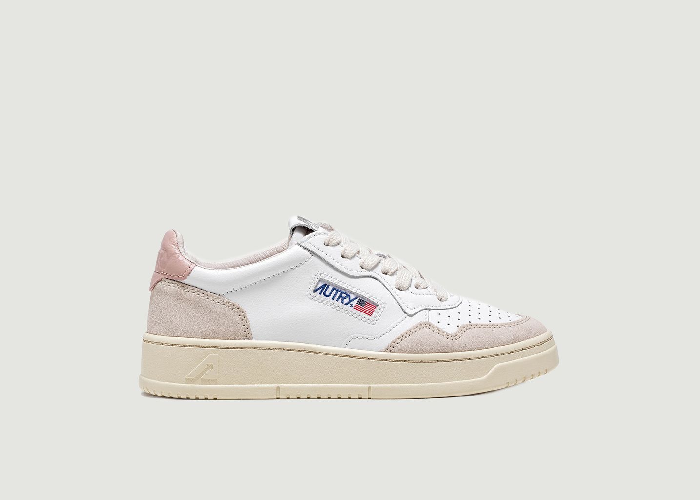 Autry Medalist Low Sneakers In White and Powder Pink Leather