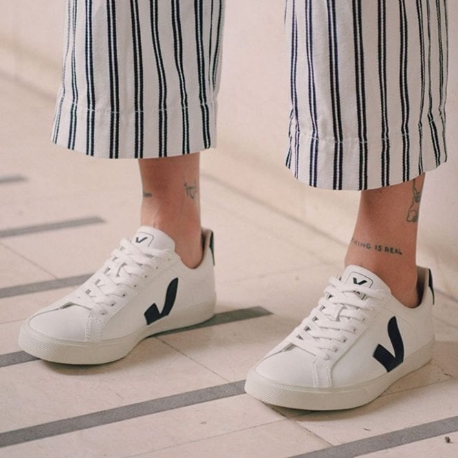 Veja Campo Chromefree Leather White Black Trainers *25% Off*