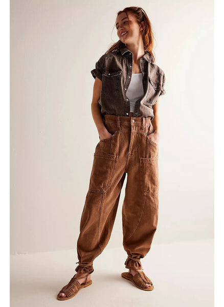 Free People New School Relaxed Jeans - Warm Brown