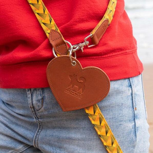 Hiro + Wolf Poo Pouch Heart 'brown Leather'