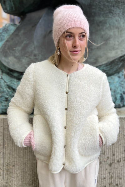 yoko-wool-sheep-by-the-sea-wool-kally-natural-jacket