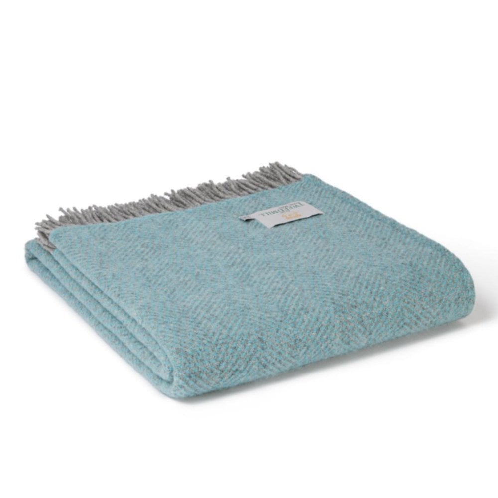 Tweedmill Textiles Extra Large Pure New Wool Beehive Throw | Spearmint | 240cm x 140cm