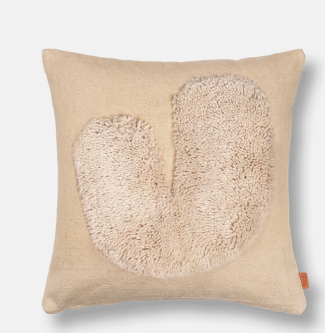 TOJO Lay Cushion Sand/off-white