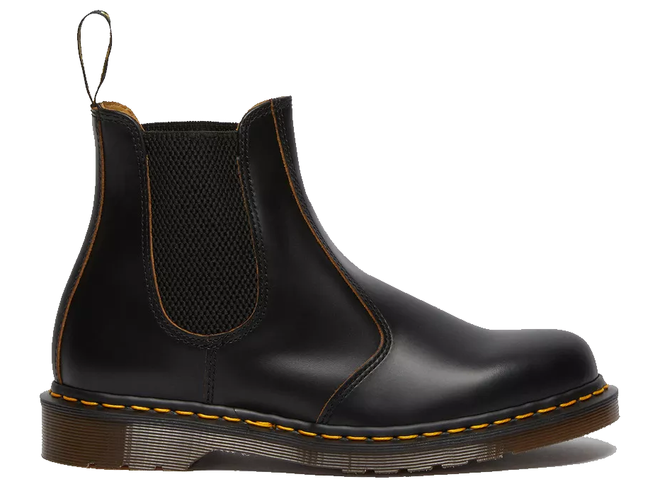Dr Martens  Dr. Martens 2976 Chelsea Made In England Leather Black Quilon