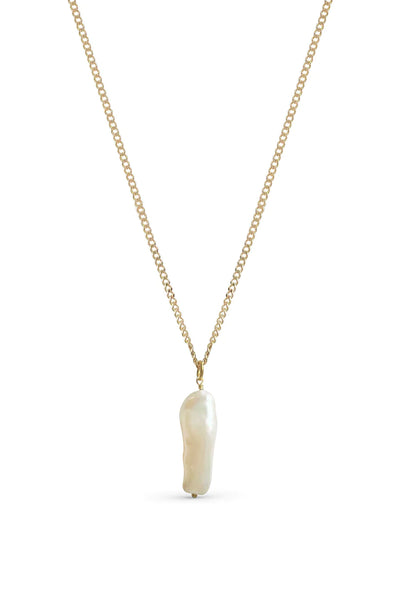 Formation Allesia Freshwater Pearl Necklace