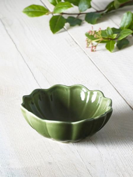 pure-table-top-green-scallop-small-dip-bowl