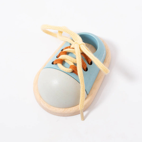 plan-toys-wooden-tie-up-laces-shoe-orchard-collection