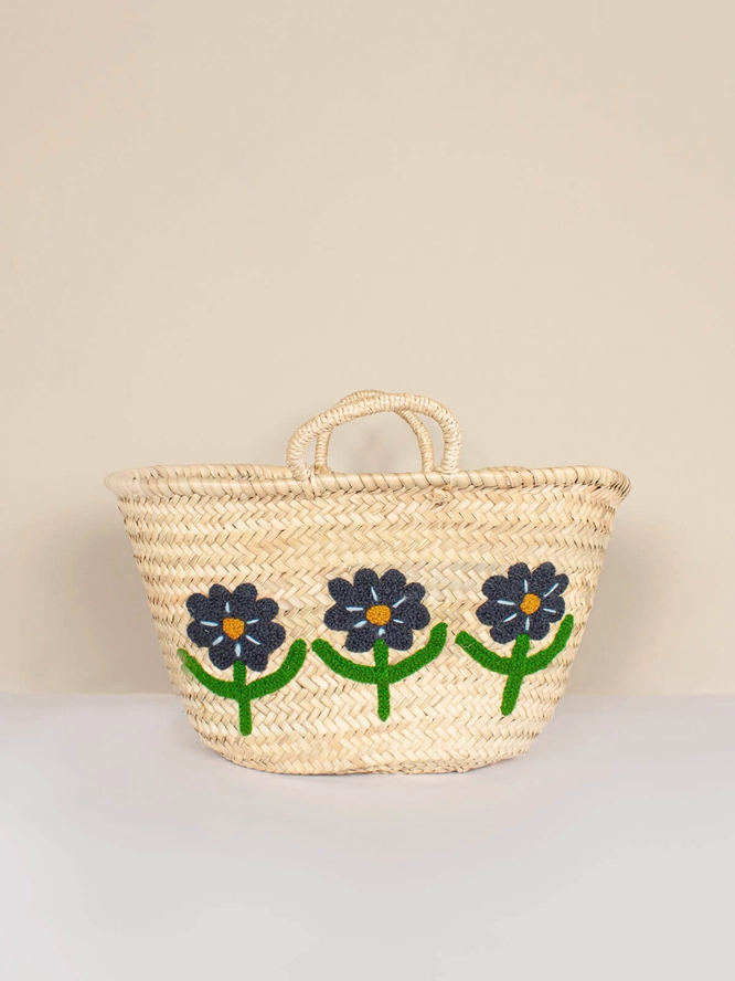 bohemia-designs-hand-embroidered-market-basket-daisy