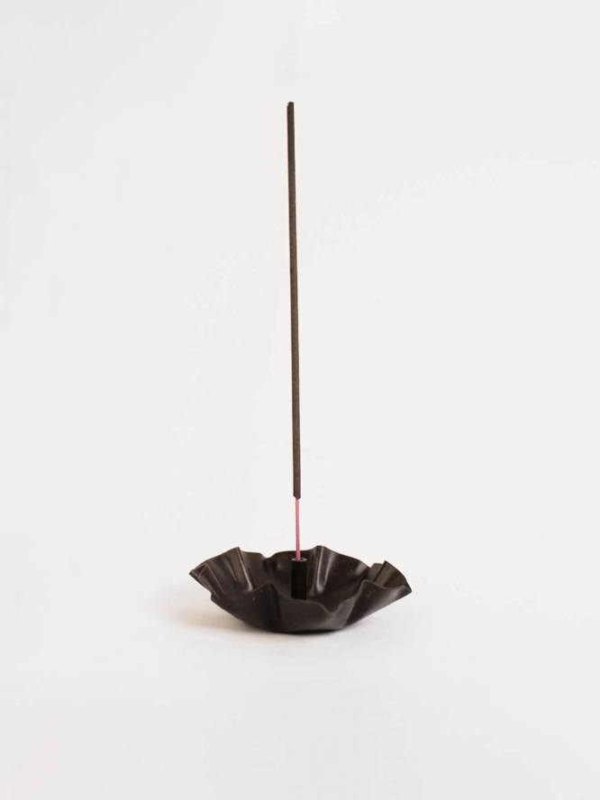 bohemia-designs-lotus-incense-holder