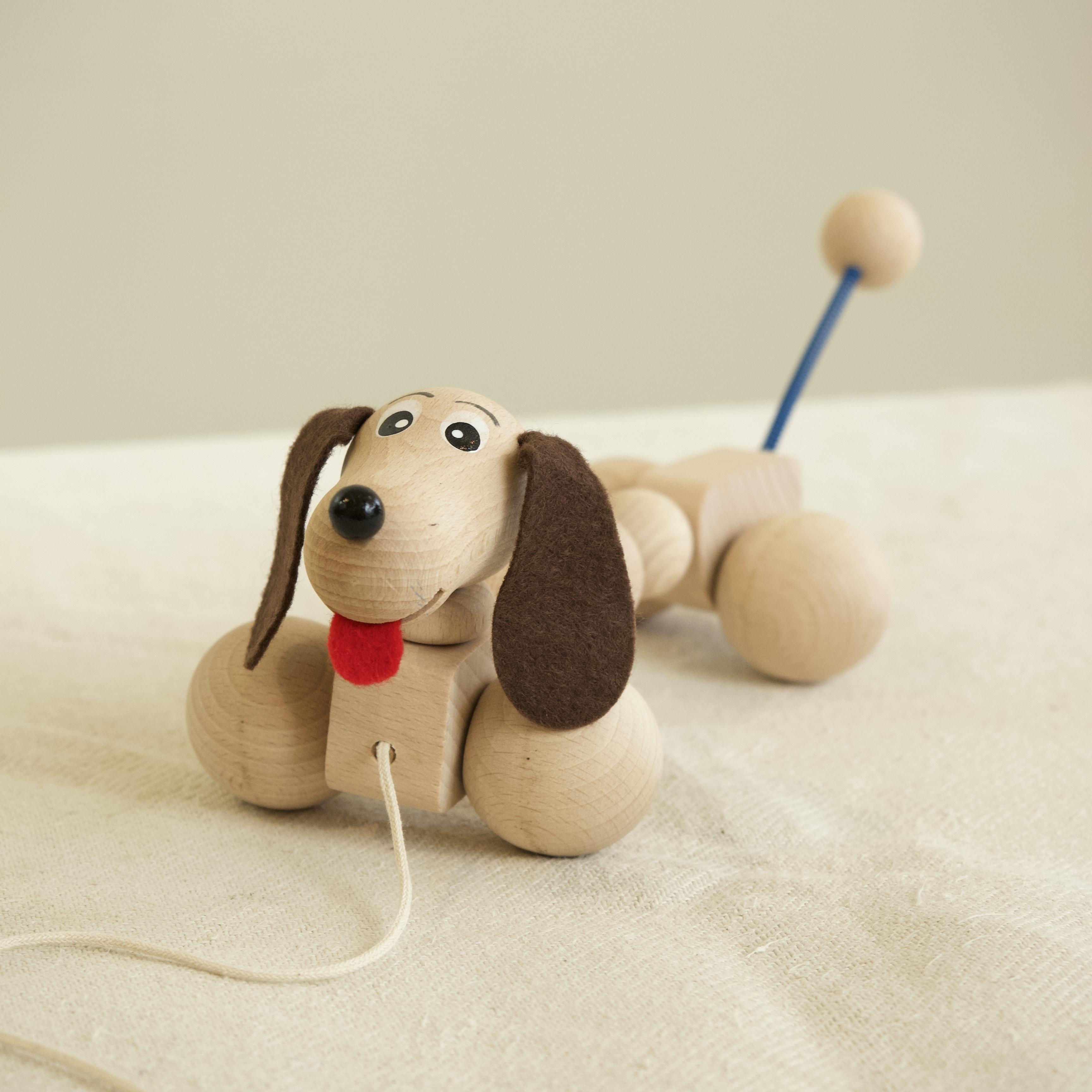 Cook & Butler Wooden Toy Pull-Along Dachshund 