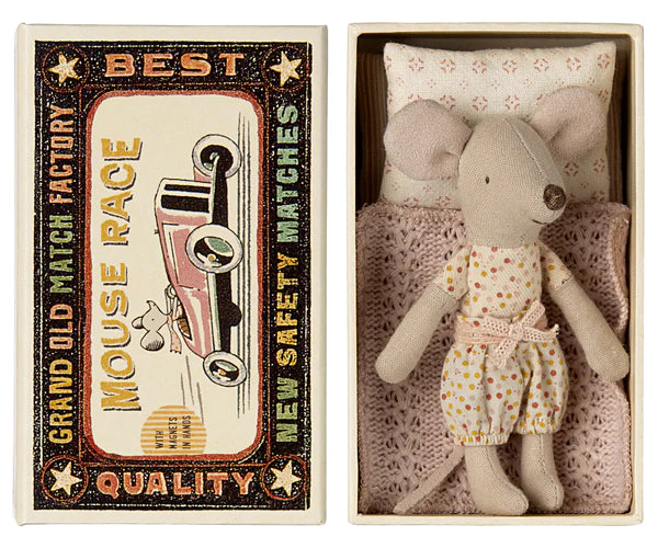 maileg-little-sister-mouse-in-matchbox-26