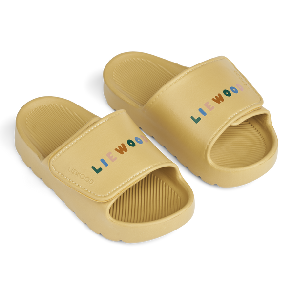 liewood-thieme-slider-sandal-crispy-corn