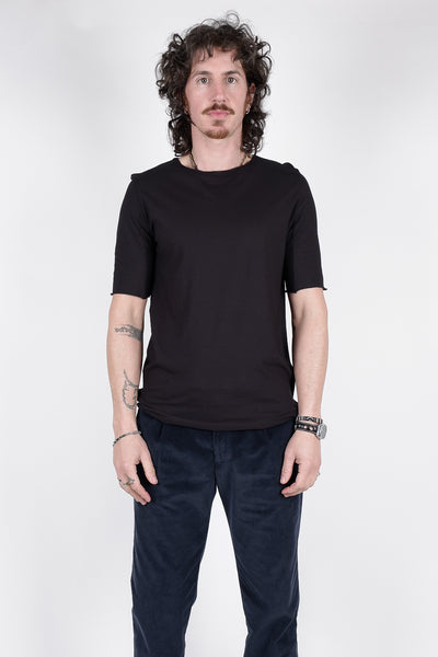 Hannes Roether Raw Edge Neck T-shirt Black