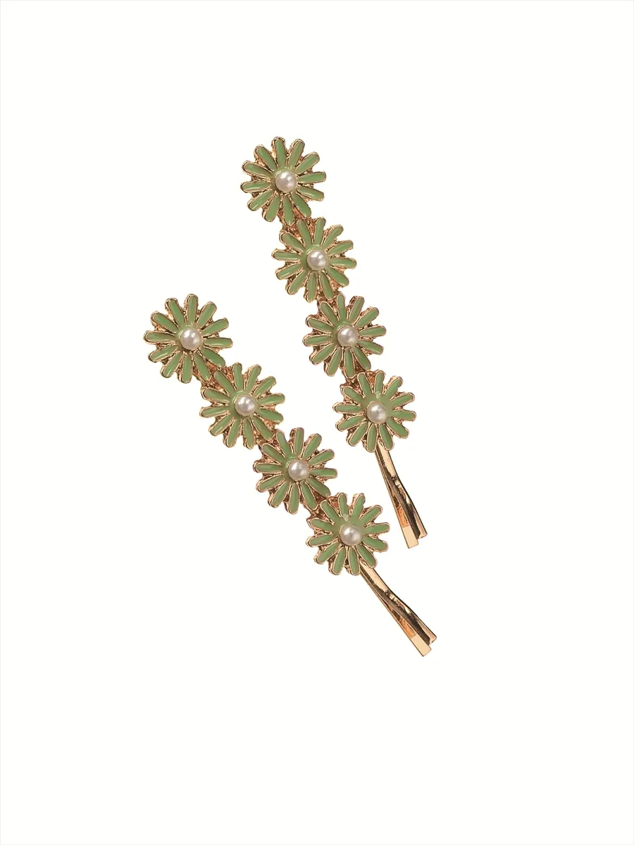 Hot Tomato Pair of Gold and Green Daisy Quad Hair Clips