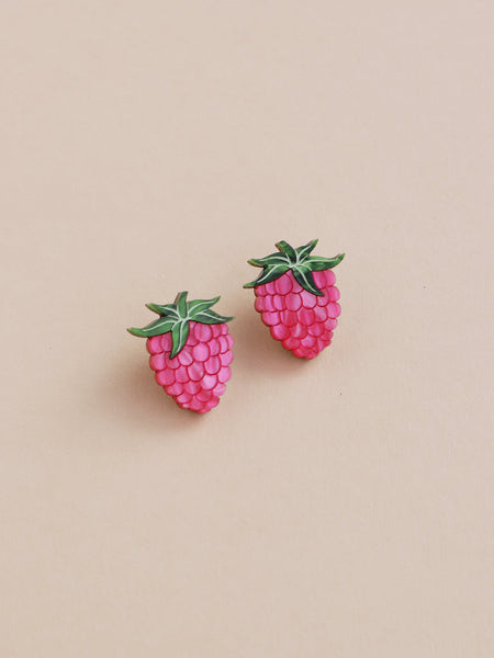 wolf-and-moon-raspberry-stud-earrings