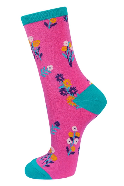 Sock Talk Women's Floral Print Bamboo Socks in Pink