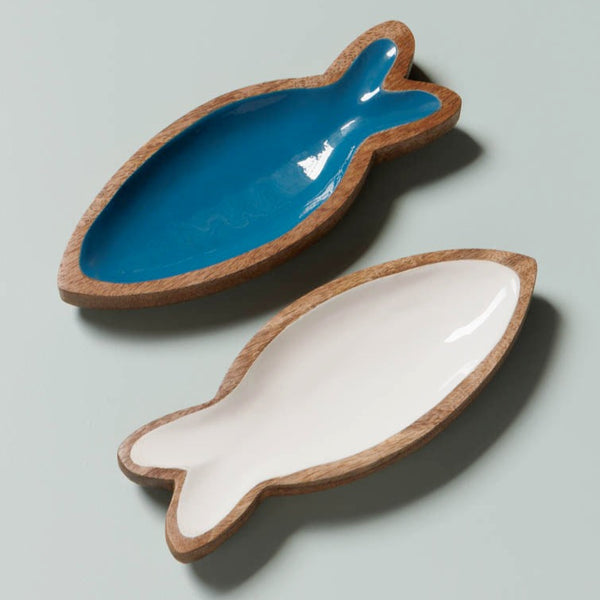 Distinctly Living Set Of Two Wooden Fish Dishes
