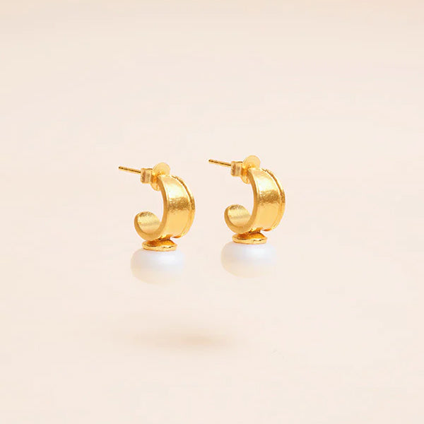 TUSKcollection Gold And Pearl Drop Earrings Idayu